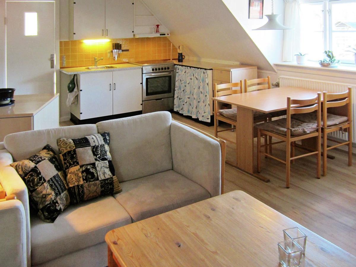 4 Person Holiday Home In Nex Langedeby Exteriör bild