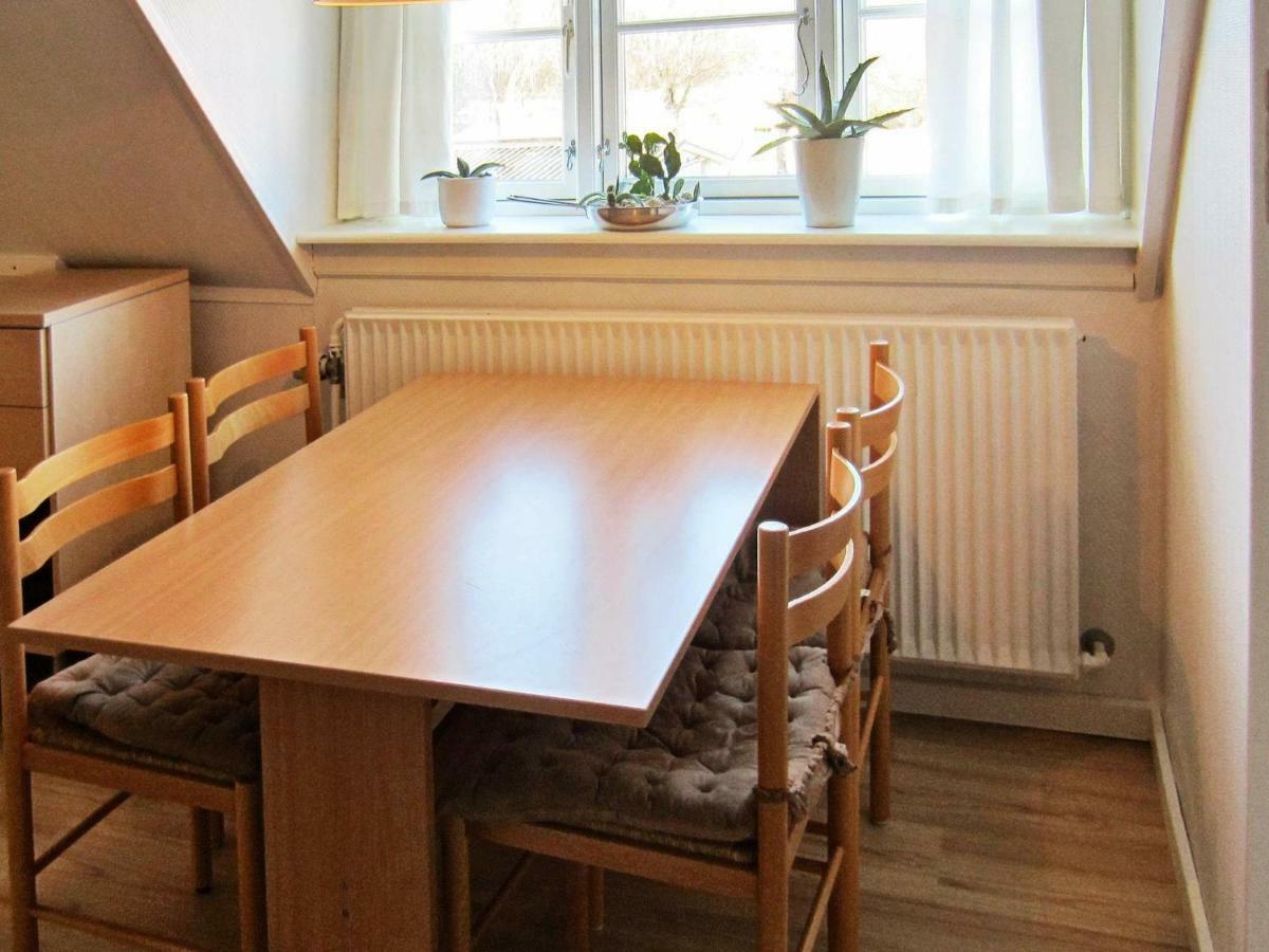 4 Person Holiday Home In Nex Langedeby Exteriör bild