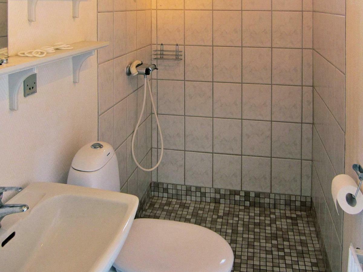 4 Person Holiday Home In Nex Langedeby Exteriör bild